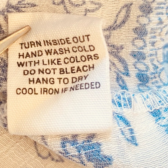 E & M - puff sleeve blouse - Picture 11 of 11